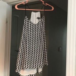 Very cute Express top